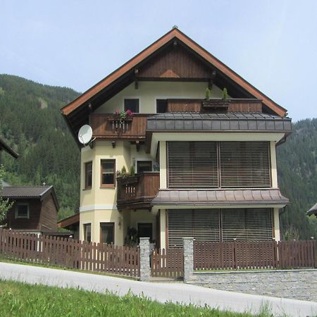 Flat In Krimml With A Balcony Apartment ภายนอก รูปภาพ