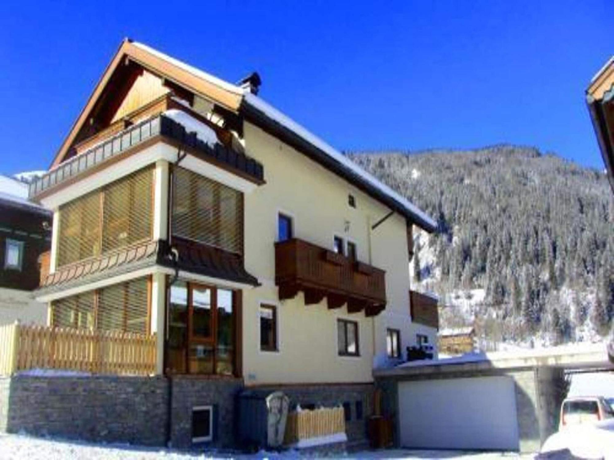 Flat In Krimml With A Balcony Apartment ภายนอก รูปภาพ